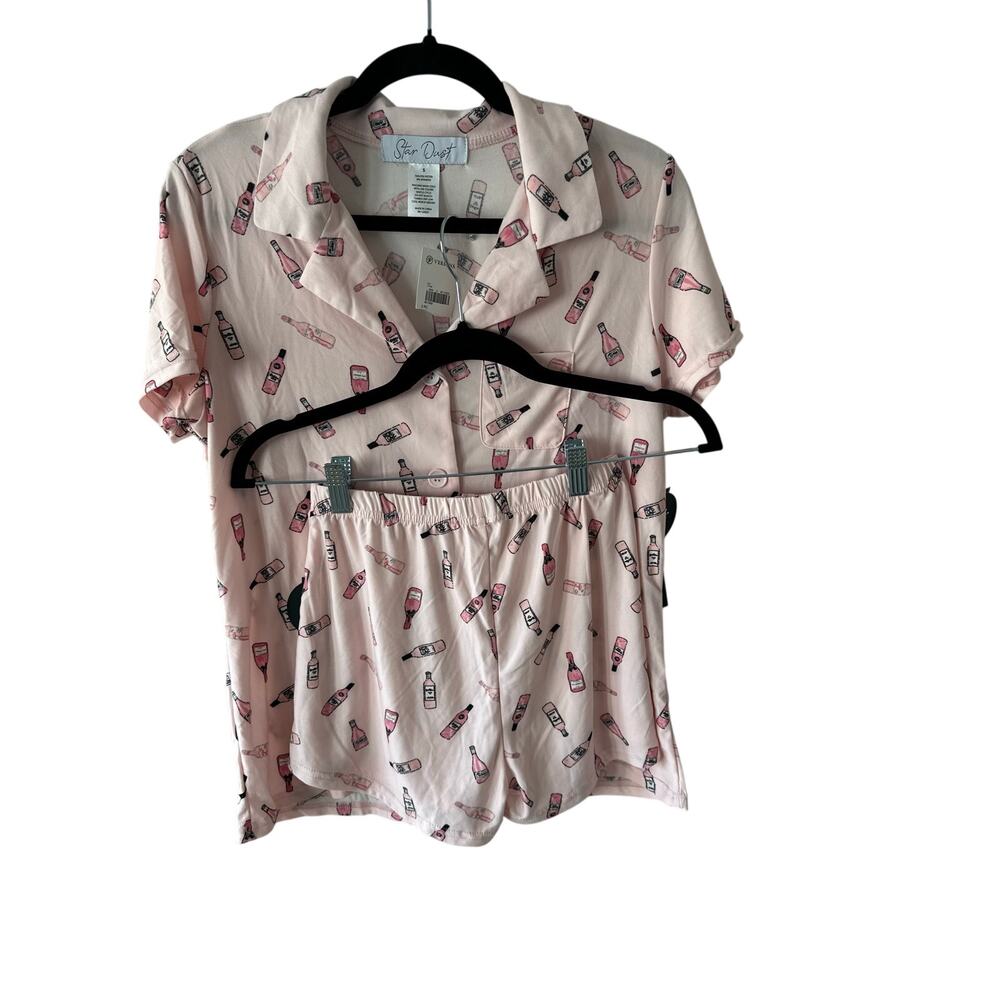 NWT Star Dust Pink Wine Bottle Print Pajama Lounge Set Shorts Small
